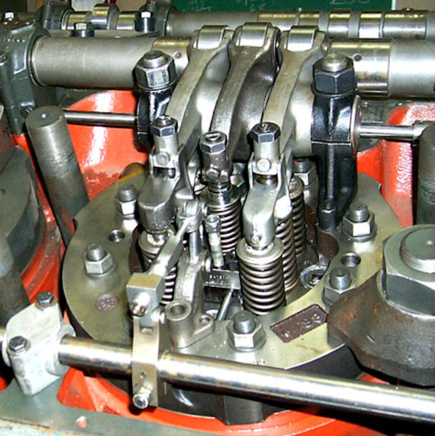 Engine Valve Gear